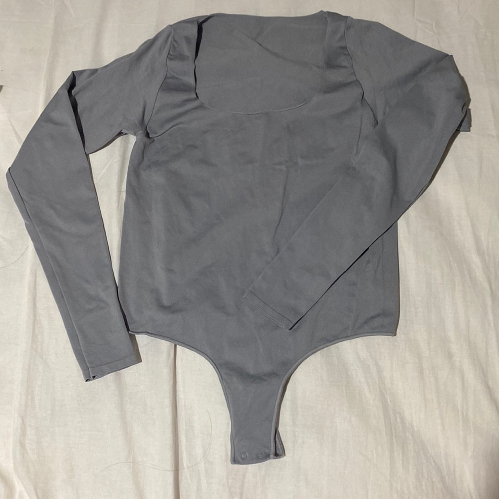 Skims essential long sleeve scoop neck bodysuit